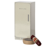 Maileg-cooler-saucison-andsausage-infront