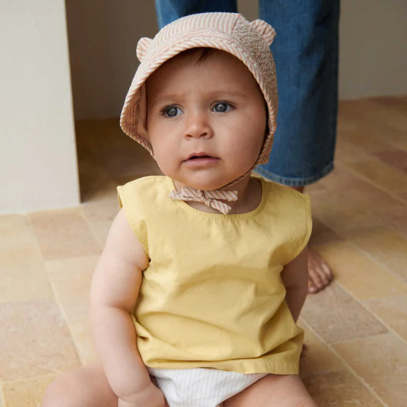 rae-sun-hat-baby-wearing-liewood