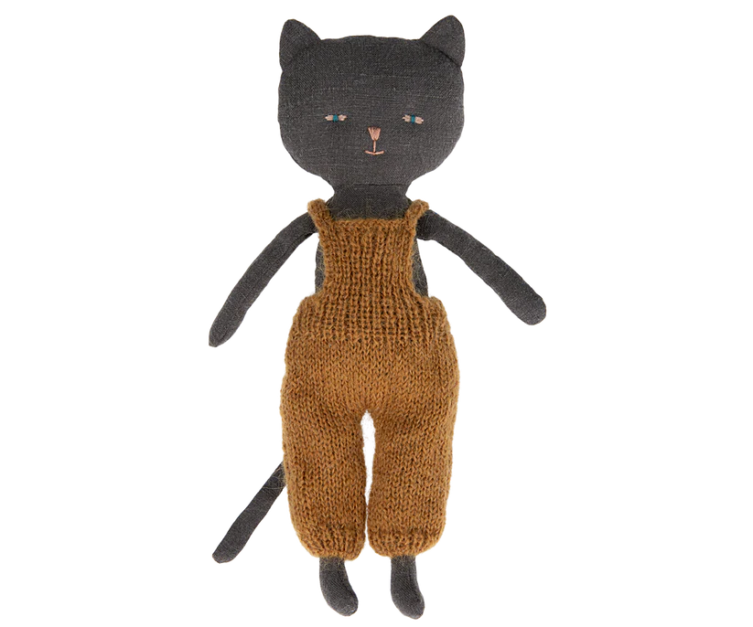 Chatons_Black_Maileg_in_jumpsuit
