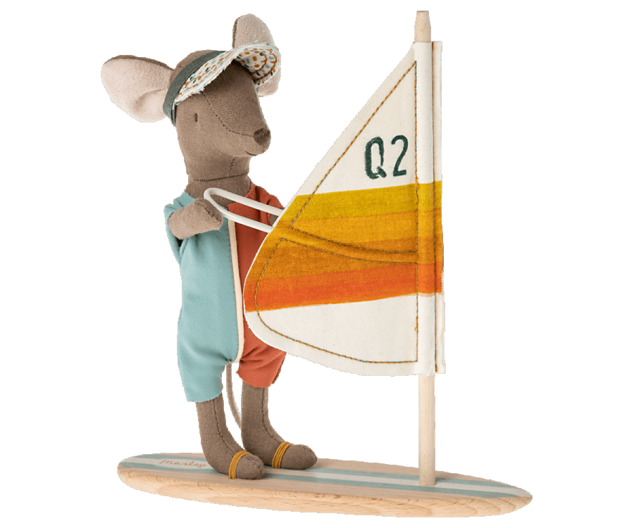Maileg_big_brother_surfer_mouse