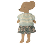 Maileg-mouse-sweater-skirt-set