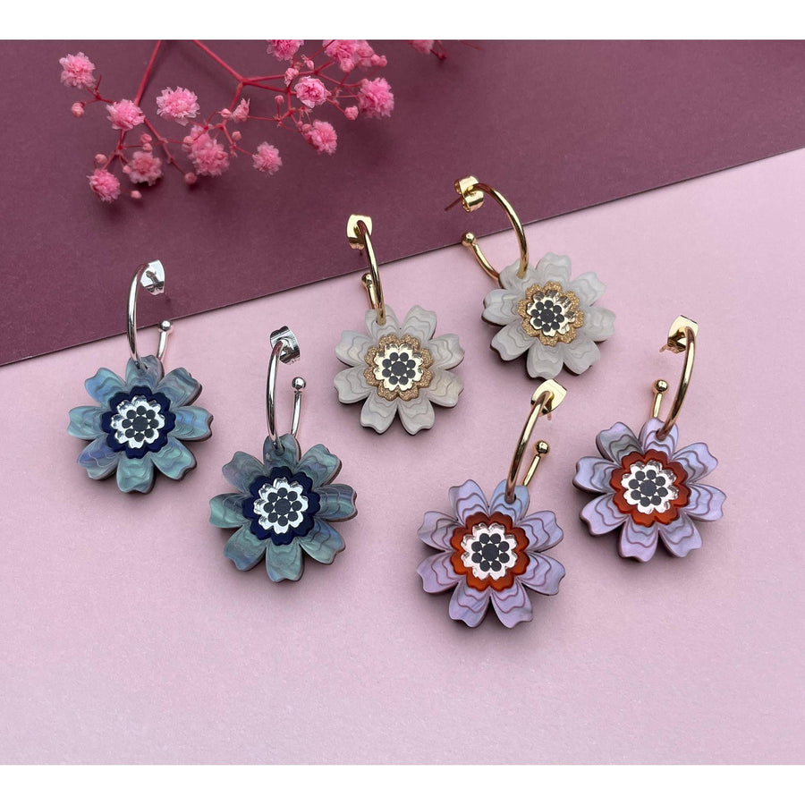Agnes Daisy Floral Hoop Earrings : Blue Marble