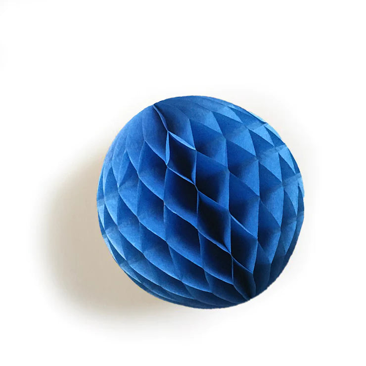 Paper_ball_decoration_blue