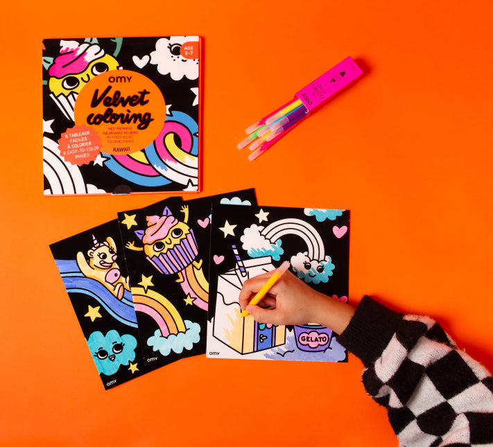 Kawaii-velvet-colouring-cards-with-pens-lifestyle-shot